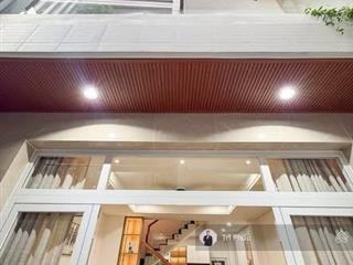 Chỉ 7.xtỷ tl, nhà mới đẹp gần 50m2 4 tầng 4pn sát hẻm xe tải thông phan xích long, phú nhuận