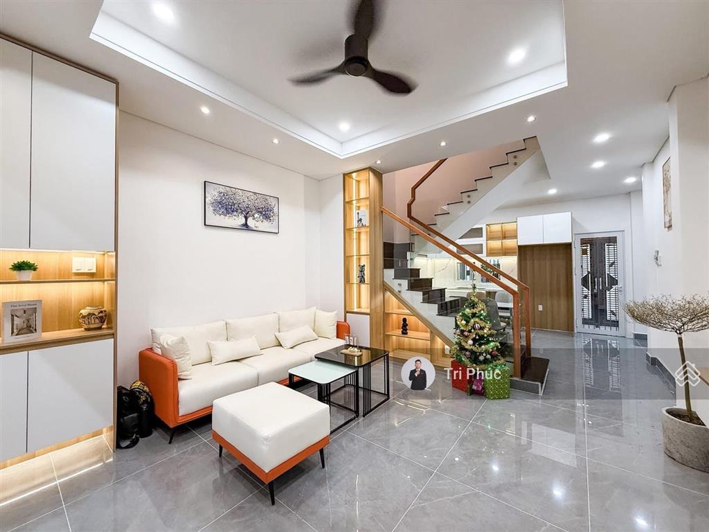 Chỉ 7.xtỷ tl, nhà mới đẹp gần 50m2 4 tầng 4pn sát hẻm xe tải thông phan xích long, phú nhuận