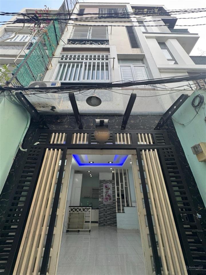 Nhỉnh 6tynhà 5 tầng 4pn ngay phan đình phùng phú nhuận,cho thuê 30tr/th