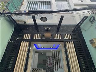 Nhỉnh 6tynhà 5 tầng 4pn ngay phan đình phùng phú nhuận,cho thuê 30tr/th