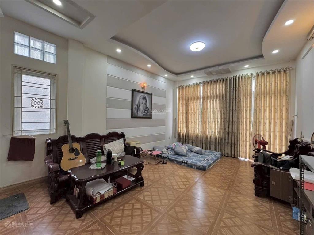 Chỉ 8.xty,nhà hẻm xe hơi gần 50m2 ngay phan đăng lưu,kế bên phan xích long,phú nhuận
