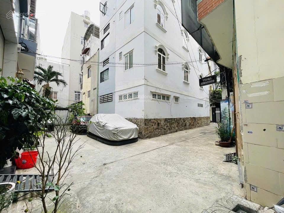 Chỉ 8.xty,nhà hẻm xe hơi gần 50m2 ngay phan đăng lưu,kế bên phan xích long,phú nhuận