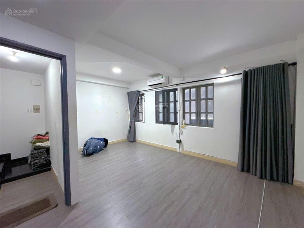 Chỉ 6,x tỷ  ngay huỳnh văn bánh, lê văn sỹ phú nhuận, 40m² 4 tầng, 4pn  gấp bán
