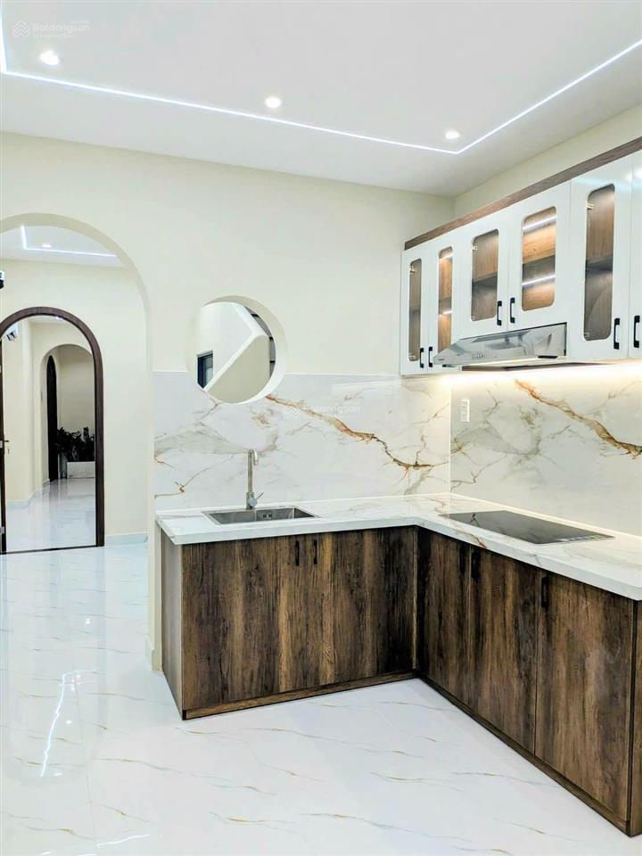 Ngay ngã 4 phú nhuận, nhà hẻm xe hơi 1 trục, mới keng, 3pn gần 50m2
