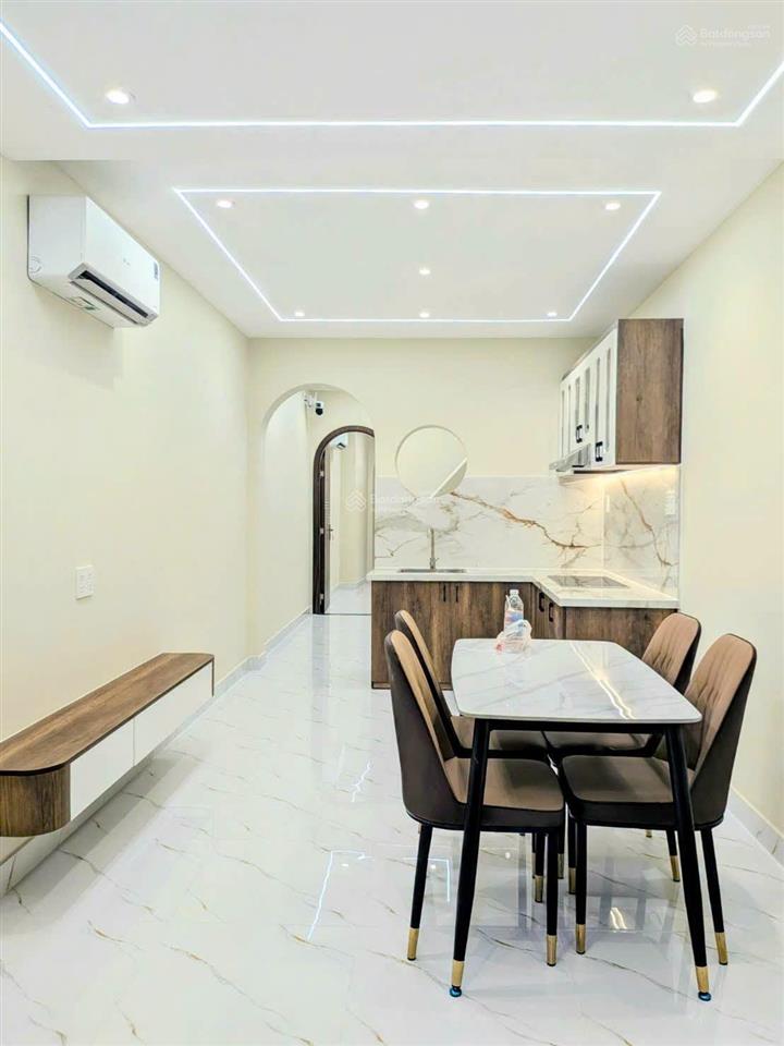 Ngay ngã 4 phú nhuận, nhà hẻm xe hơi 1 trục, mới keng, 3pn gần 50m2