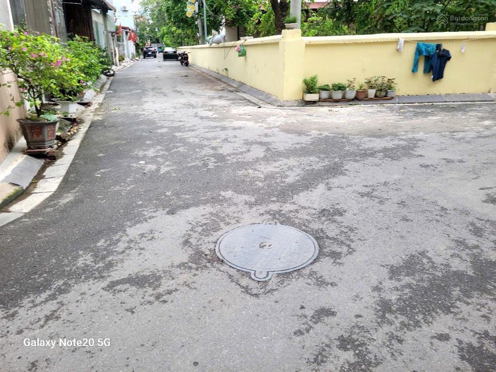 Bán gấp trục chính du nội sát vin yên thường