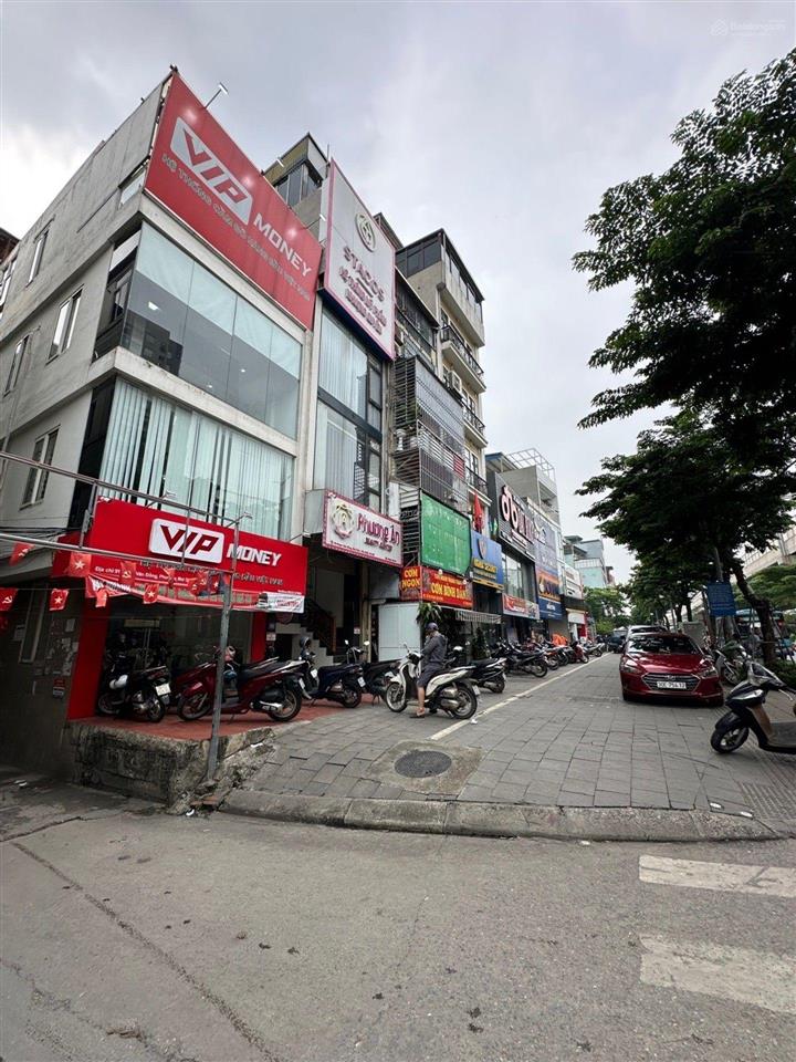 Siêu phẩm phạm văn đồng, phân lô, 10 m ra mặt phố, 2 thoáng trước sau.