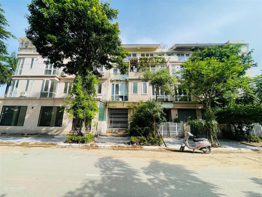 Đất đẹp xuân phương, vf3 vào đất, gần đại học công nghiệp.