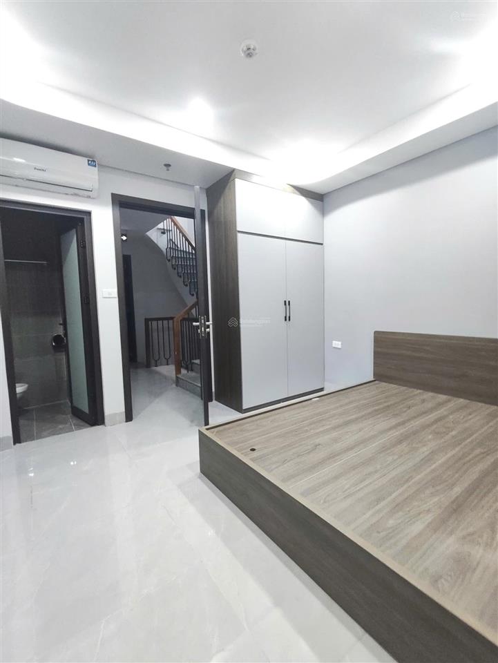 Chính chủ cho thuê phòng cao cấp khép kín ngõ 123 trần cung ( nhà số 4 ngách 2)