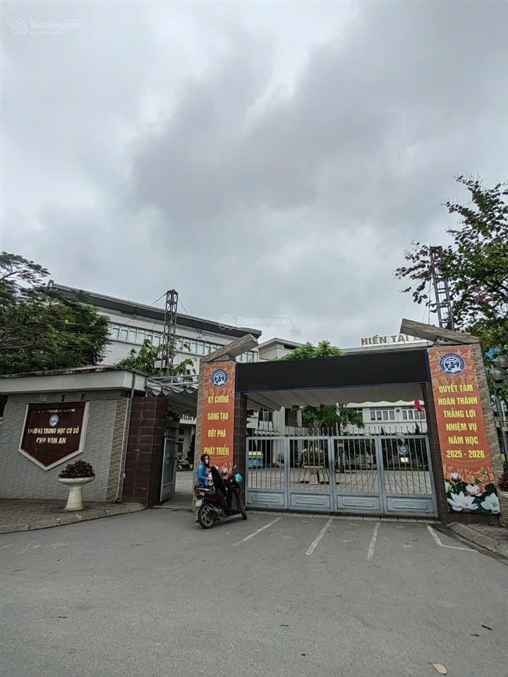 Bán đất cổ điển tứ hiệp thanh trì 50m2 ô tô đỗ cửa, sổ nở hậu, gần tđc, giá tốt