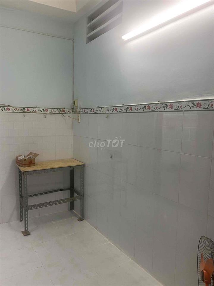 Cho thuê nha gần quang trường tỉnh