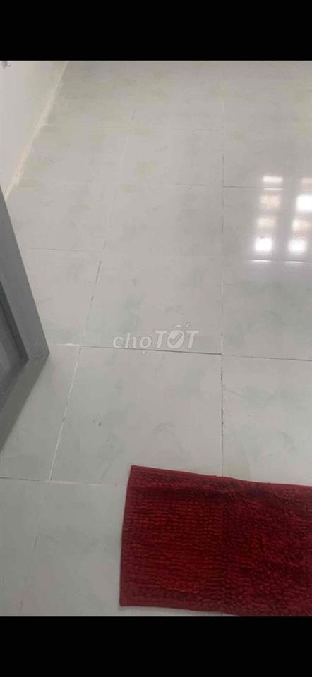 cho thuê phòng gần nhà thờ phú bình q11 lầu3