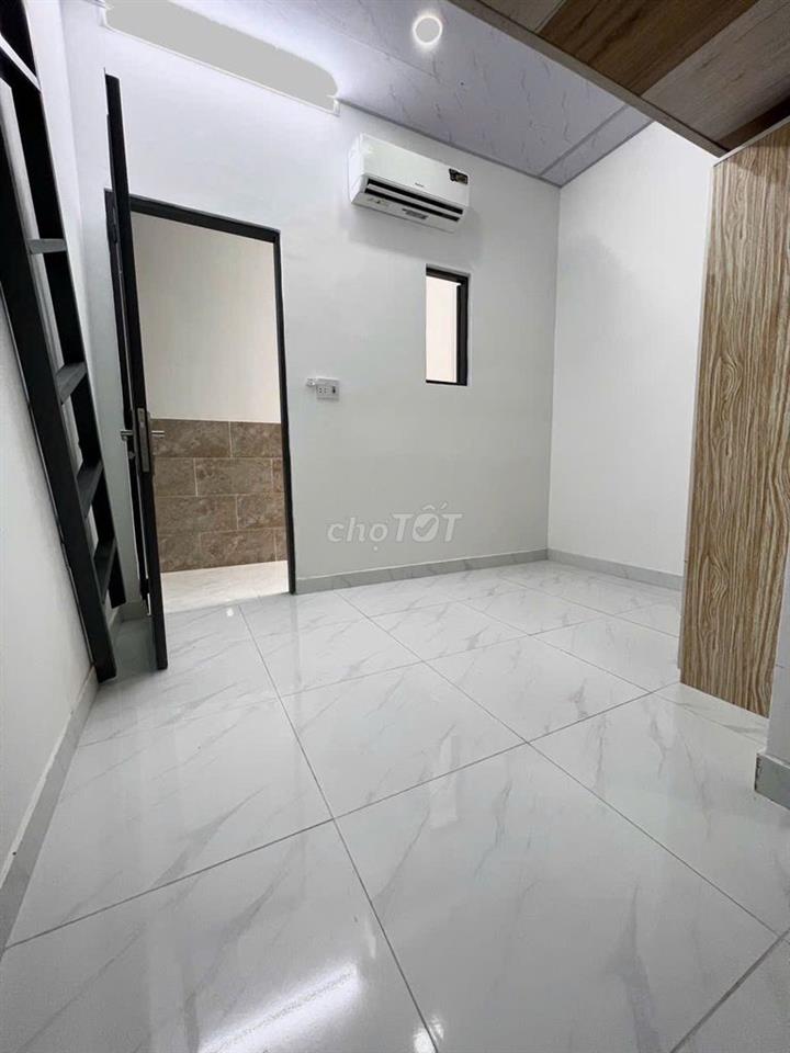 Căn hộ GÁC - Cửa sổ, Đại Học Văn Lang, Đặng Thùy Trâm, Bình Thạnh