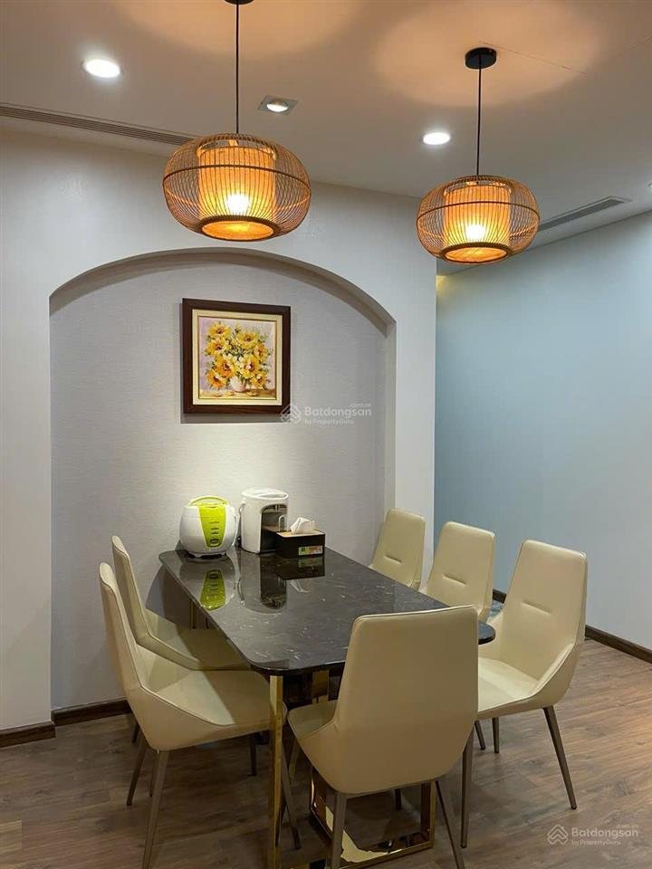 Cho thuê căn hộ cao cấp n01t4 ngoại giao đoàn căn góc tầng 14