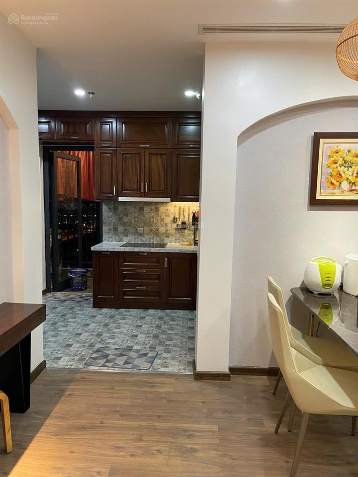Cho thuê căn hộ cao cấp n01t4 ngoại giao đoàn căn góc tầng 14