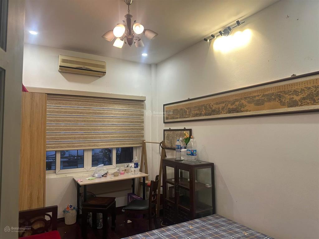 Cho thuê phòng tại ngõ 173 hoàng hoa thám full nội thất, cửa sổ ban công thoáng vĩnh viễn