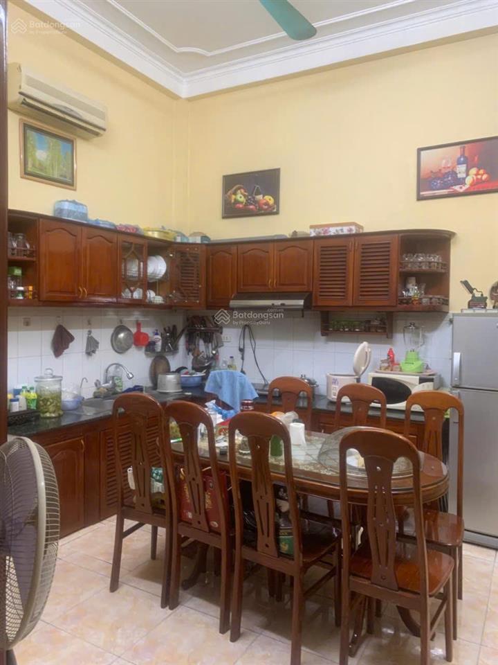 Cho thuê nhà full nội thất hoàng hoa thám / đội cấn ngọc hà, hà nội