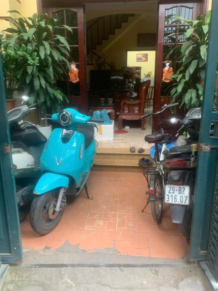 Cho thuê nhà full nội thất hoàng hoa thám / đội cấn ngọc hà, hà nội