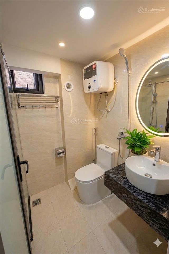 Hiếm! chính chủ bán chdv 18p studio khu phân lô bộ công an khương hạ, đường rộng như phố, ôtô tránh