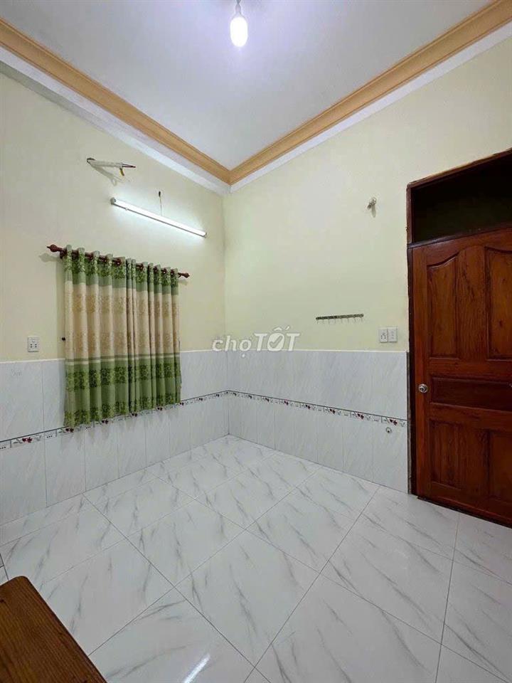 PHÒNG TRỌ CỬA SỔ THOÁNG MÁT GIÁ SINH VIÊN