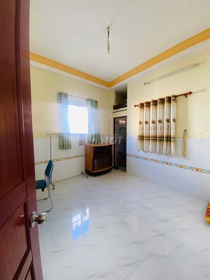 PHÒNG TRỌ CỬA SỔ THOÁNG MÁT GIÁ SINH VIÊN