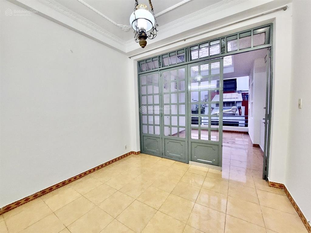 Chính chủ bán nhanh 2 căn ra mặt tiền