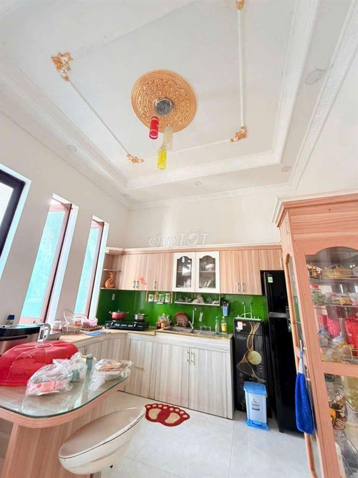 Biệt thự mini 250m2 cần bán