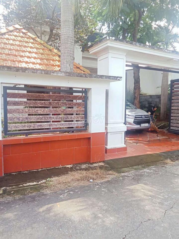 Biệt thự mini 250m2 cần bán