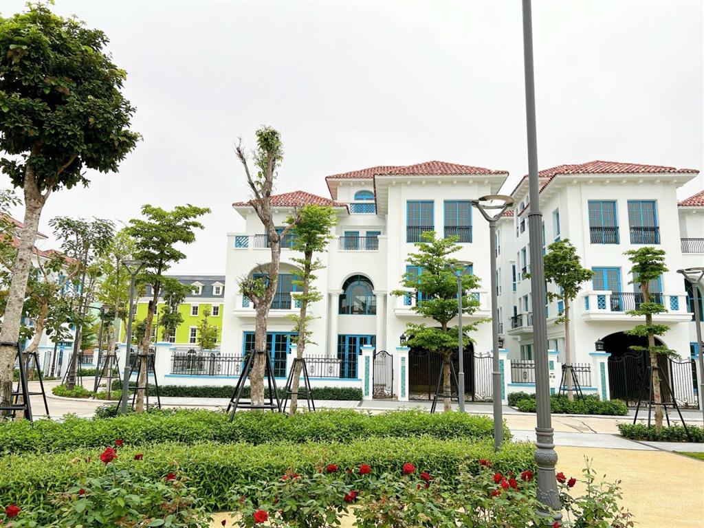 Bán biệt thự tứ lập sun grand city feria hạ long bãi cháy  21 tỷ / 176m2