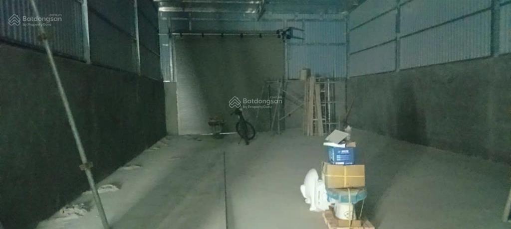 Cho thuê kho đông dư, dt 100m2, mt 7m, rb, giá 7tr/th