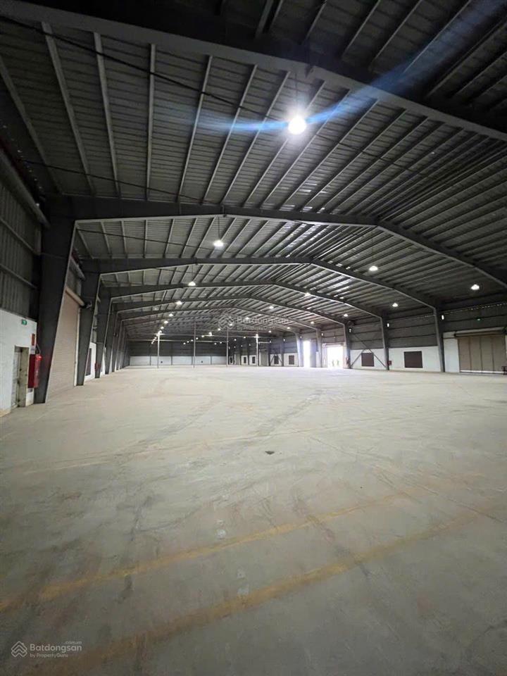Cho thuê gấp kho văn lâm hưng yên, dt 10.000m2, mt 100m, giá 1 tỷ 40 tr