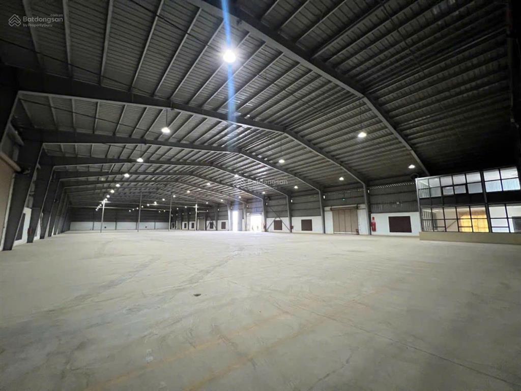 Cho thuê gấp kho văn lâm hưng yên, dt 10.000m2, mt 100m, giá 1 tỷ 40 tr
