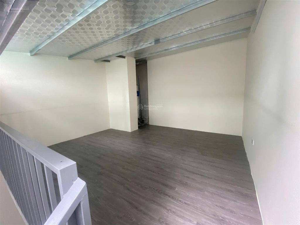 Cho thuê nhà cấp 4 mới xây đường thạch bàn, long biên, hà nội
