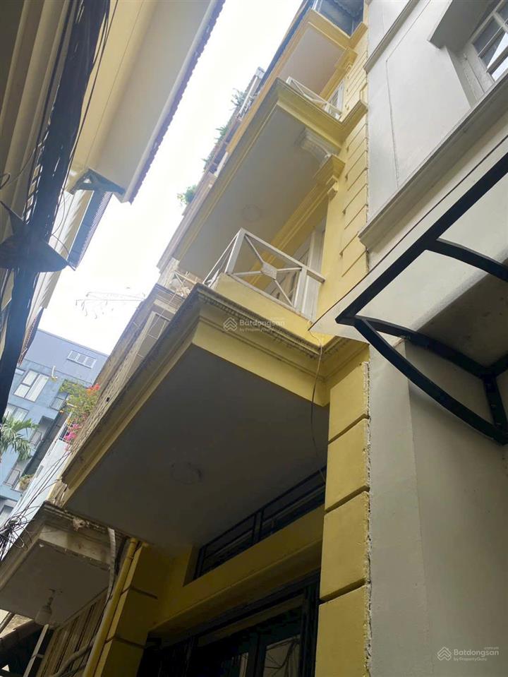 Cho thuê nhà riêng phố tô ngọc vân, dt 28m, mt 3,5m, rb, giá 12tr