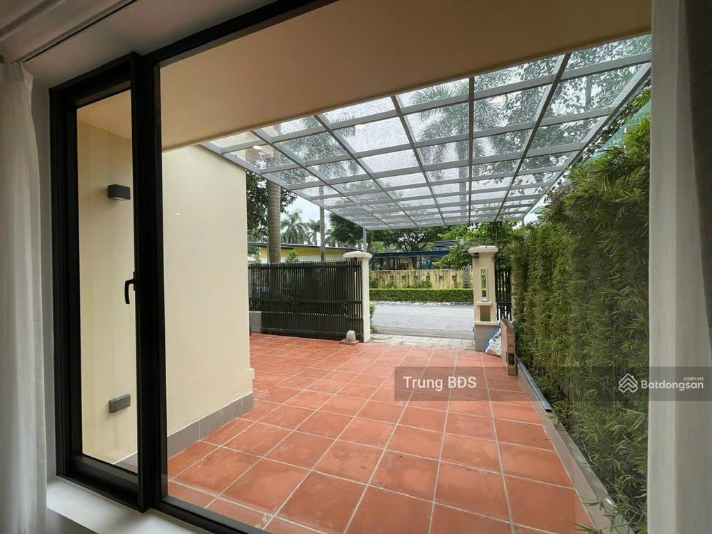 Cho thuê biệt thự lô k ciputra, dt 140m² x 4 tầng giá cho thuê 30tr/tháng.  e trung 0989 734 ***