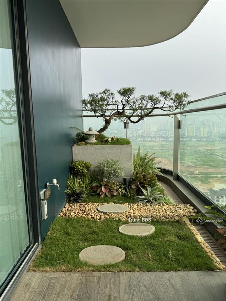 Cho thuê ch sunshine golden river, phú thượng, dt 123m2 02pn giá 27tr/tháng.  0989 734 *** e trung
