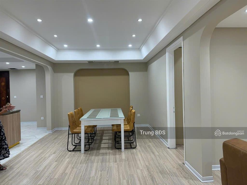 Bán căn hộ tòa e4 ciputra, hà nội dt 123m tầng cao 03pn giá 11.5 tỷ.  e trung 0989 734 ***