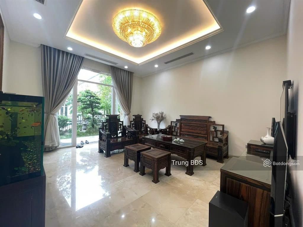 Cho thuê biệt thự ciputra 126m 05pn giá 25tr.  e trung 0989 734 ***
