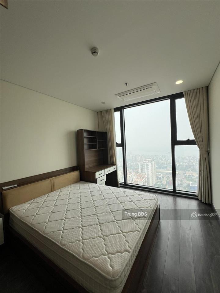 Cho thuê căn hộ 3pn n01t7 ngoại giao đoàn view trực diện hồ tây, full nội thất tầng cao, vào ở ngay