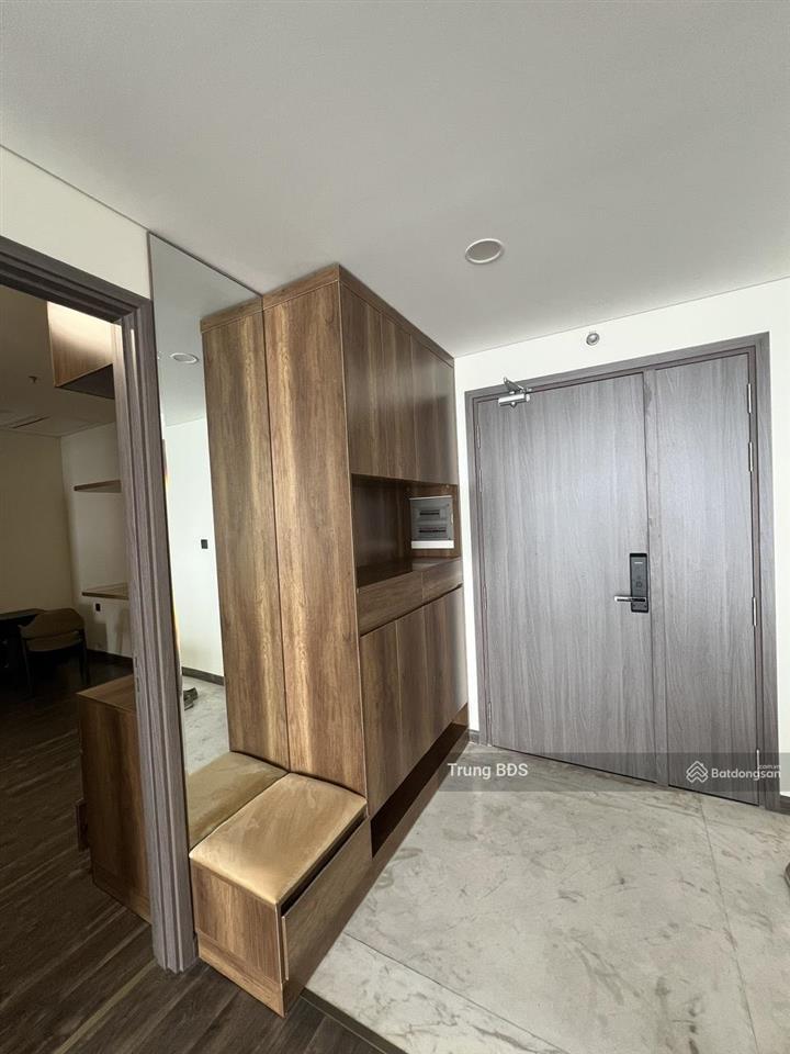 Cho thuê căn hộ 3pn n01t7 ngoại giao đoàn view trực diện hồ tây, full nội thất tầng cao, vào ở ngay