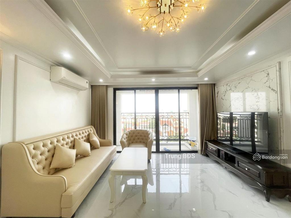 Bán căn hộ tòa d'le roi soleil dt 88m giá 13 tỷ.  e trung 0989 734 ***