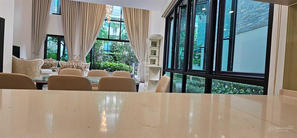 Bán liền kề 120m2, full nội thất hoàn thiện chỉn chu, giá 29 tỷ tại kđt parkcity hà nội 0968 450 ***