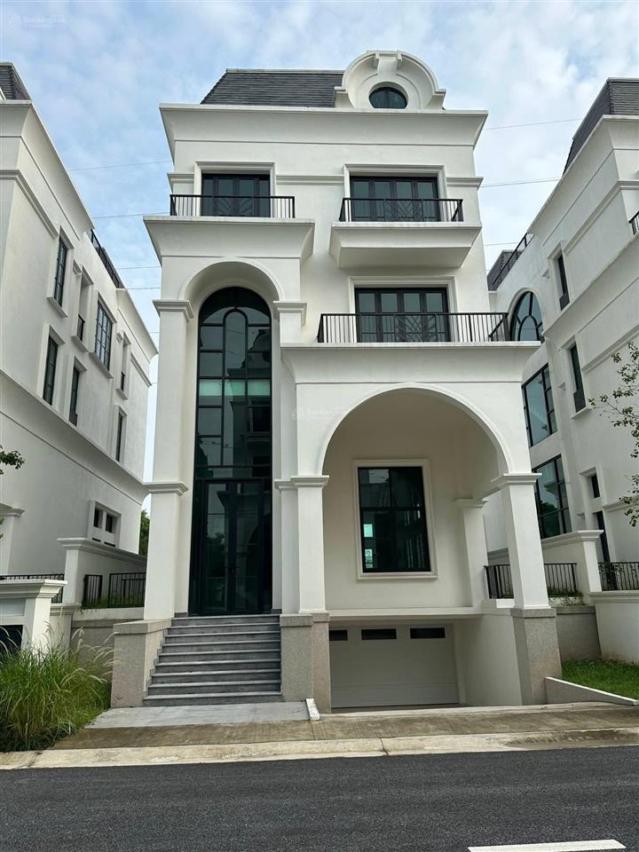 Siêu hot, bán căn nt đơn lập 360m2 3,5 tầng 1 hầm siêu rộng le jardin kđt parkcity  0968 450 ***