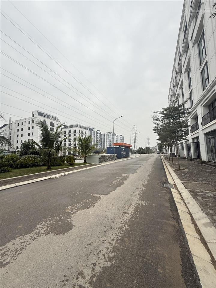 Bán shophouse đẹp tại cát tường smart city, 7,2 tỷ, 80m2, 5pn, 4wc, tiện ích đầy đủ