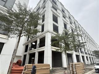 Bán shophouse đẹp tại cát tường smart city, 7,2 tỷ, 80m2, 5pn, 4wc, tiện ích đầy đủ