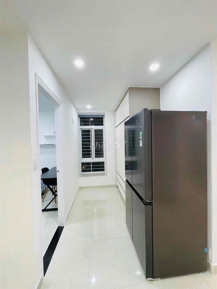 Bán nhanh Sky garden 3, Quận 7, lầu 9, view sông, sẵn hđt 15tr 70.12m