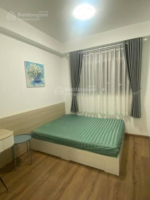 Tôi chính chủ cần bán 3pn 100m2 có nội thất giá cực tốt, nhà mới, có thể xem nhà, tôi kẹt tiền