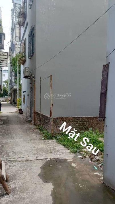 Bán đất tái định cư Ngọc Thụy, Long Biên, đường rộng ô tô tránh nhau thoải mái, sau đất có khe thoáng rộng 2 mét 9 TỶ