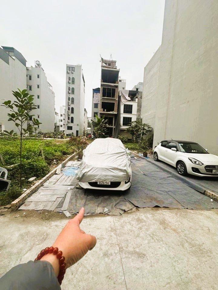Chính chủ bán đất Tái định cư Ngọc Thuỵ, Long Biên Diện tích 50 mét, mặt tiền = Hậu 5 mét đẹp long lanh, 15 tỷ