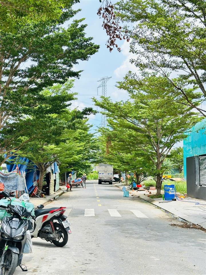 Phước kiển nhà bè kdc đồng bộ giá chỉ 50tr/m2 (5,4 tỷ cho 108m2  đường 12m)